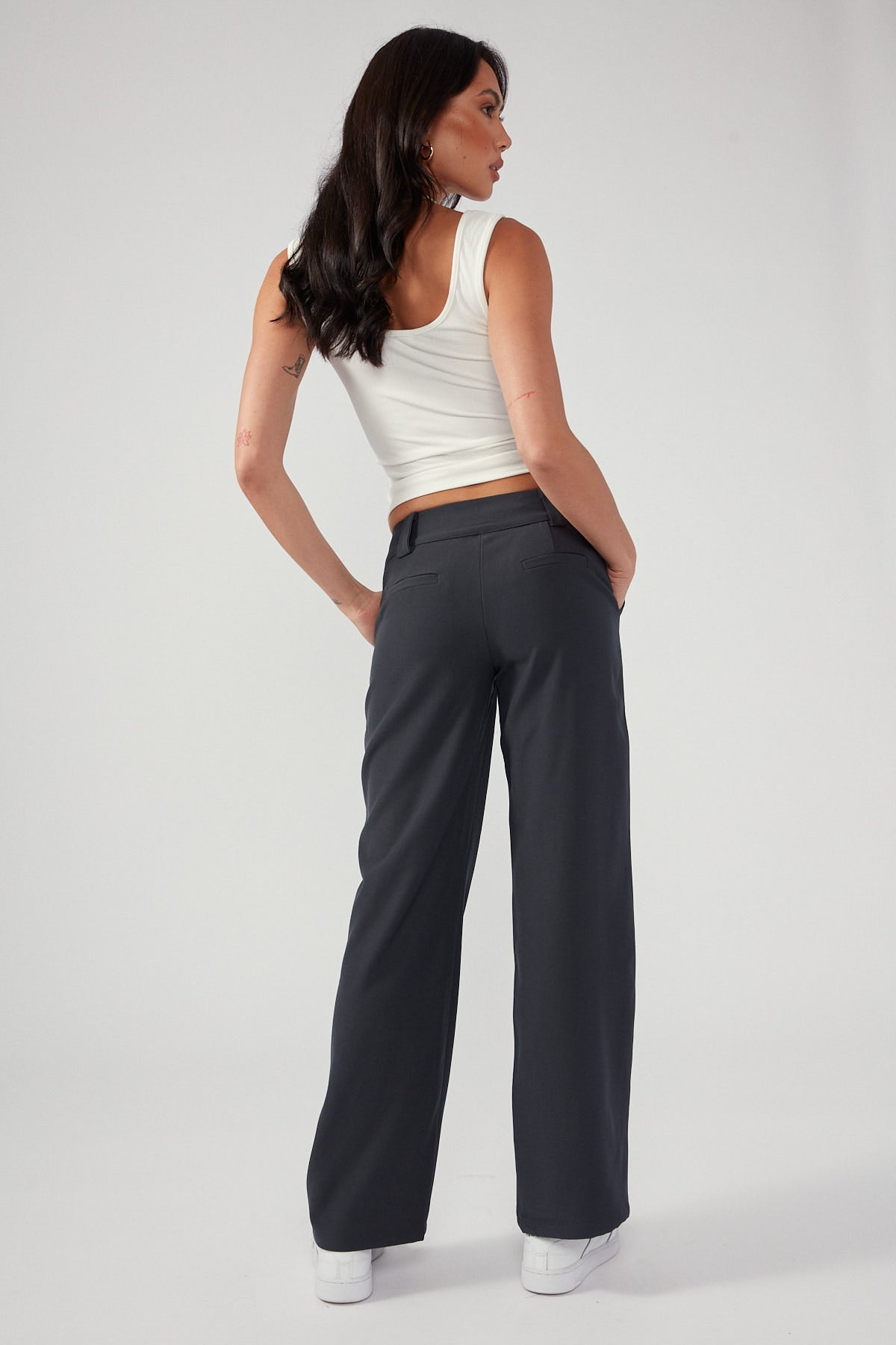 Coco Low Rise Pant Charcoal