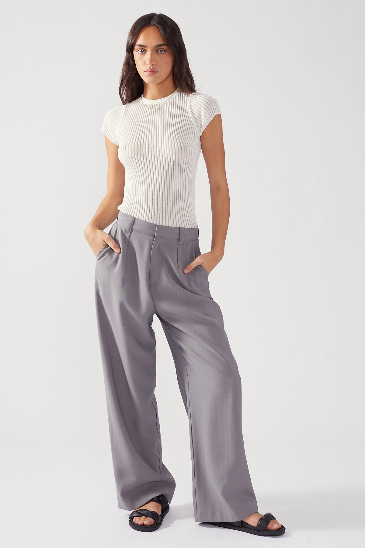 Charcoal Tailored Wide-Leg Petite Pants