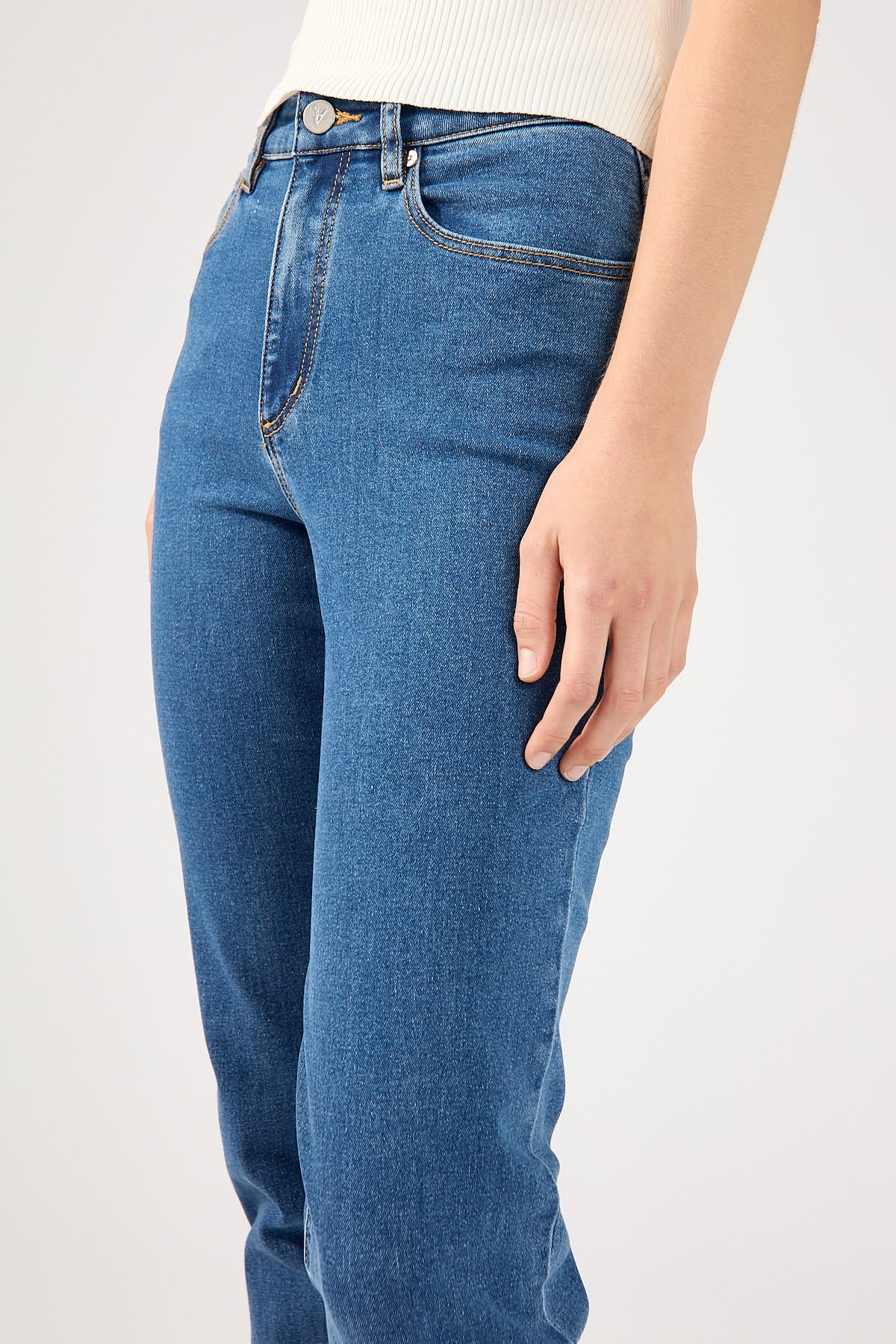 Liliana Stovepipe High-Waist Jeans