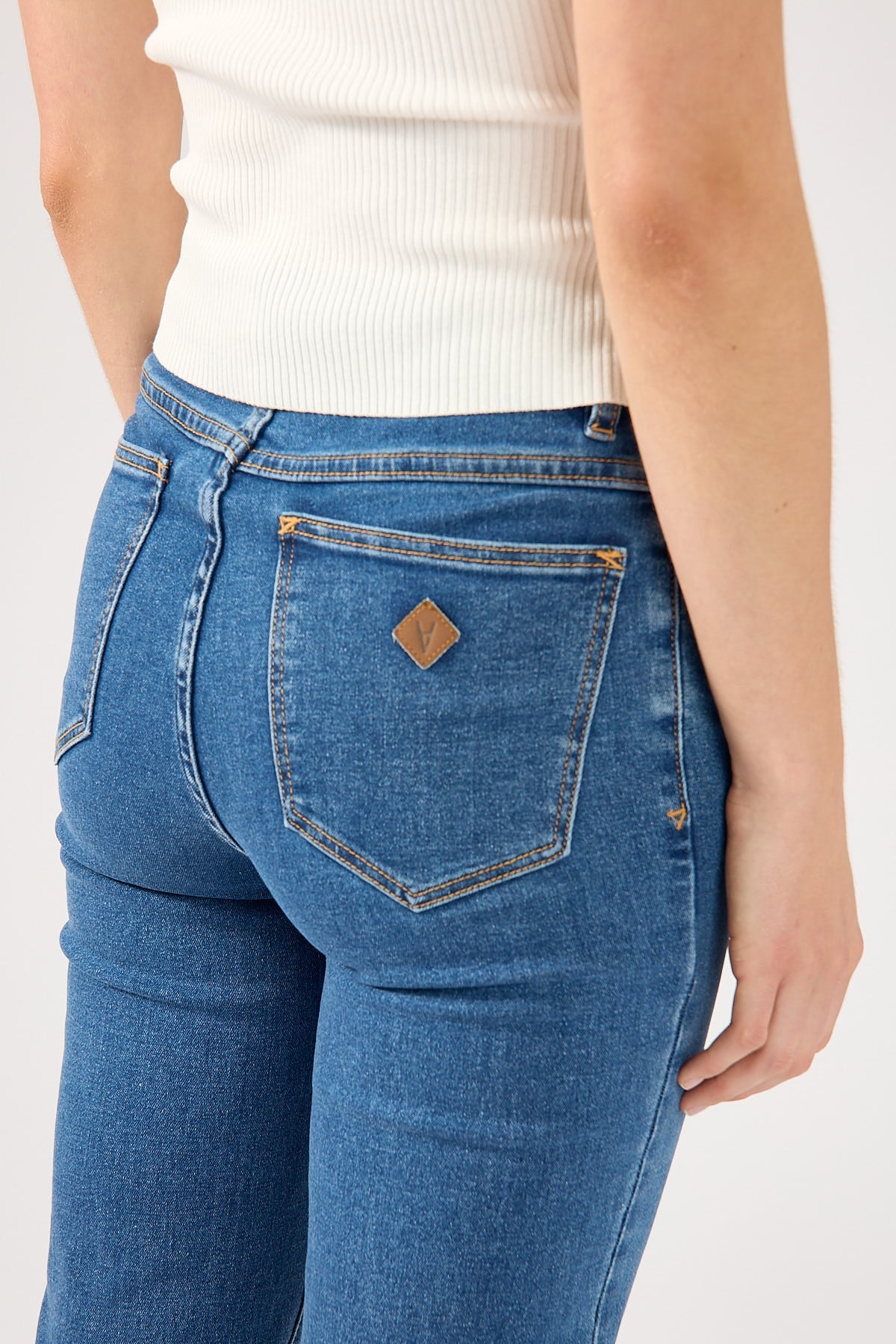 Liliana Stovepipe High-Waist Jeans