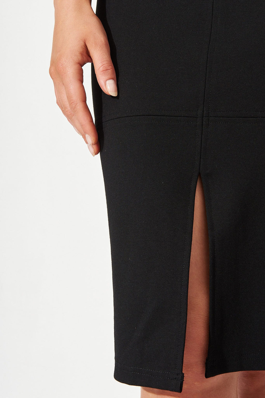 Black Workflow Stretch Pencil Skirt