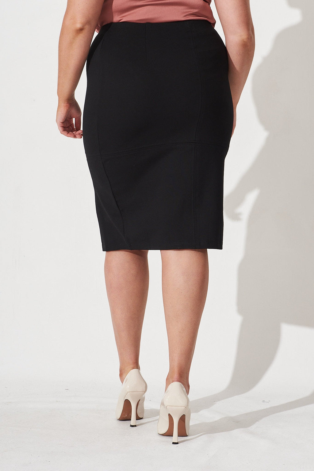 Black Workflow Stretch Pencil Skirt