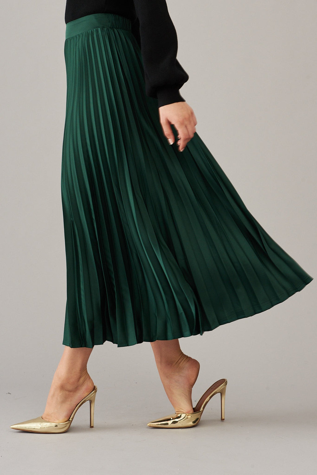Emerald Satin Midi Pleat Skirt