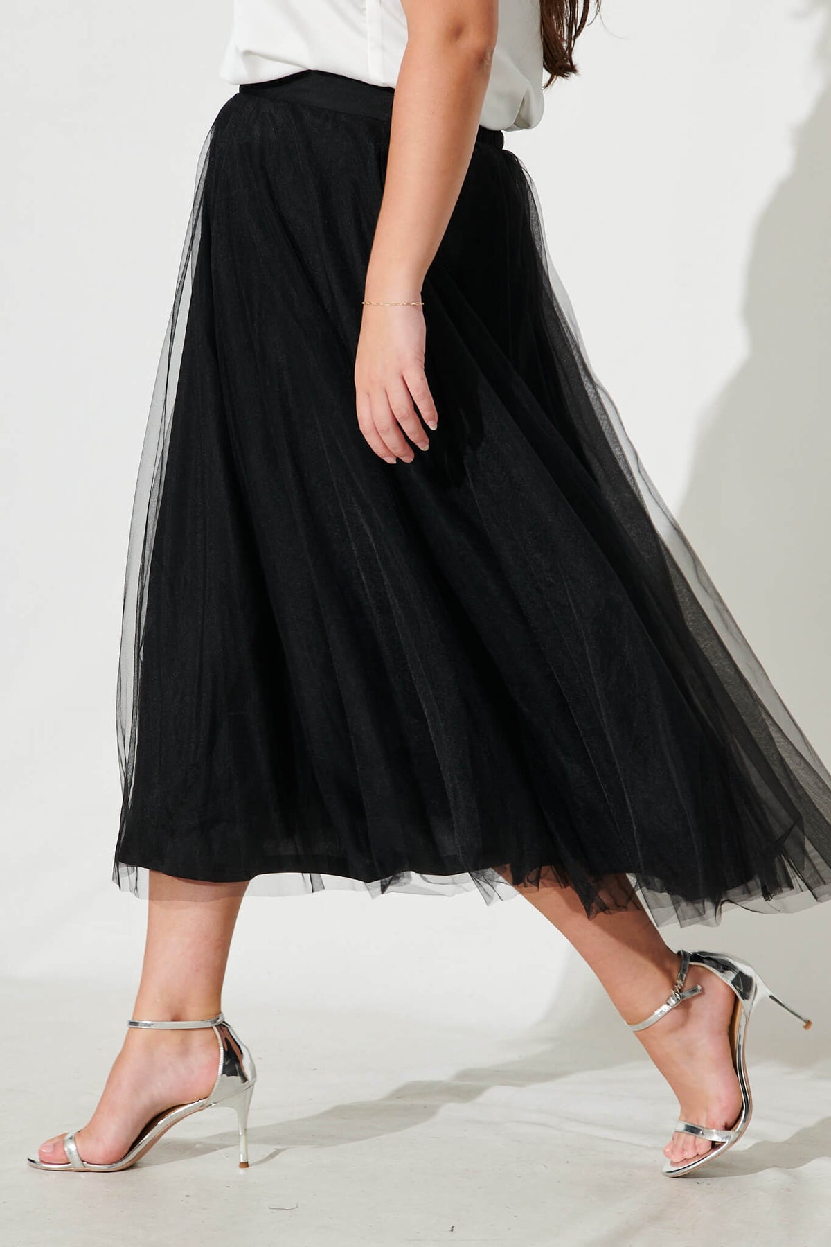Chic Black Tulle Skirt