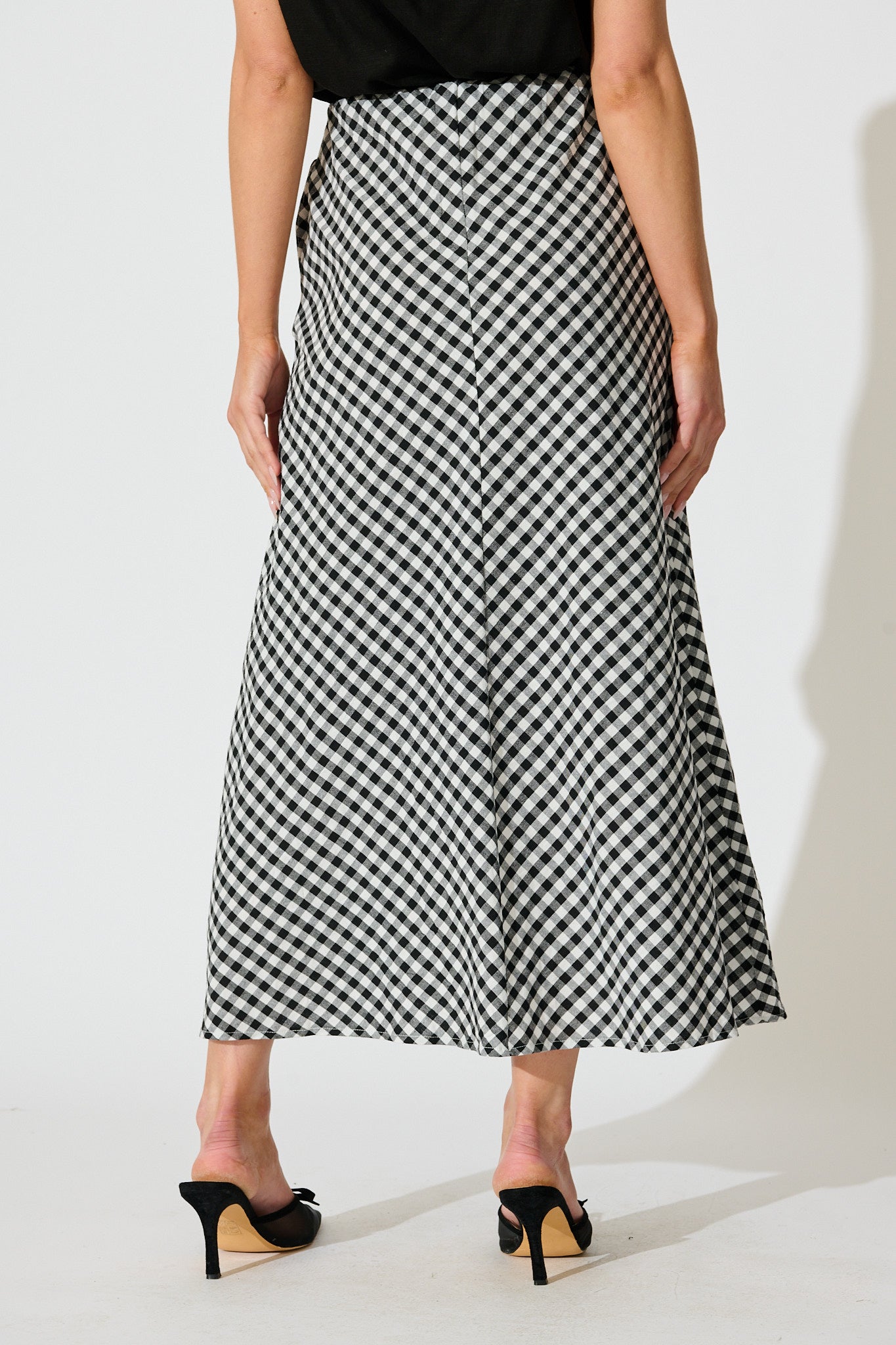 Chic Black & White Gingham Maxi Skirt