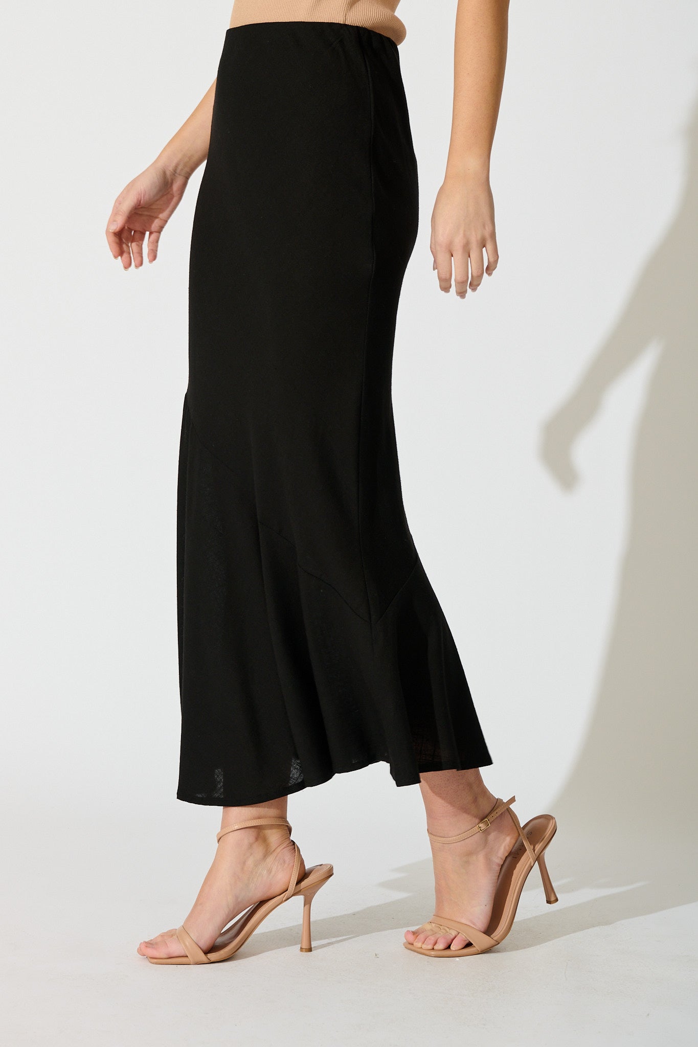 Chic Black Linen Blend Maxi Skirt