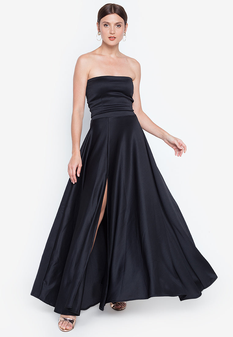 Bandeau Sweep Train Maxi Set in Black